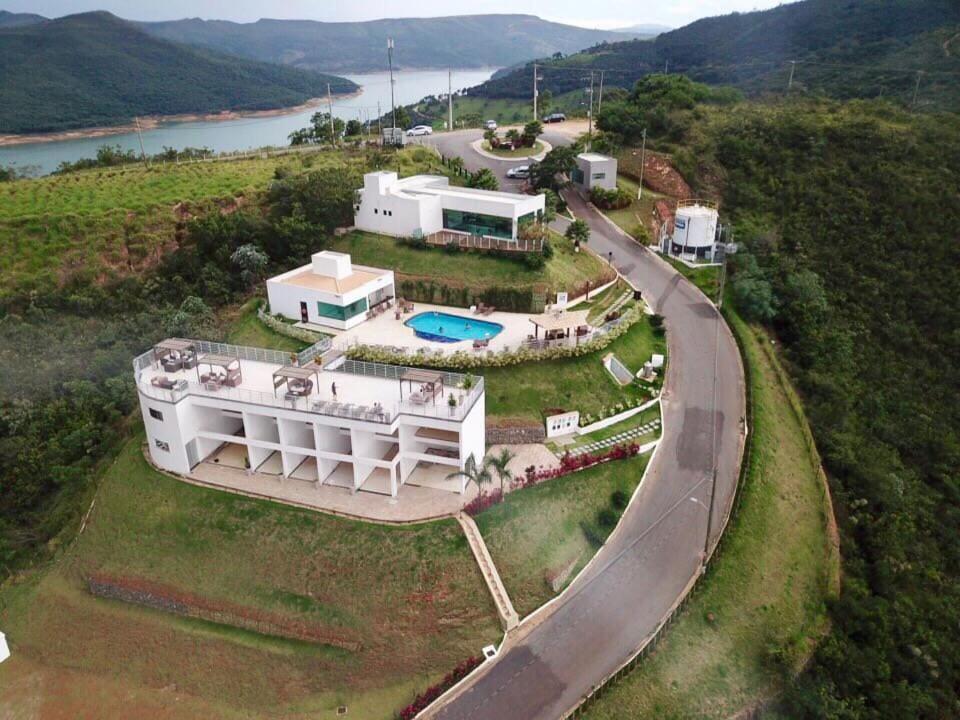 Casa No Mirante De Escarpas Βίλα Capitólio Εξωτερικό φωτογραφία